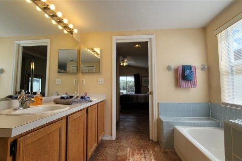 Villa ou maison à vendre à Kissimmee, Floride: 4 chambres, 207.17 m2 № 2299241 - photo 26