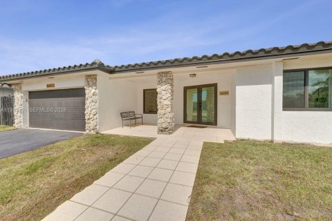 Купить виллу или дом в Уэстон, Флорида 4 спальни, 222.59м2, № 2019841 - фото 6