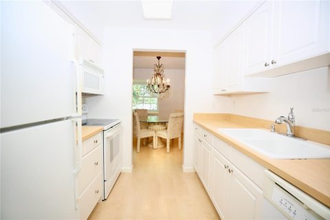 Condominio en venta en Belleair, Florida, 2 dormitorios, 99.87 m2 № 2209434 - foto 5