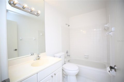 Condominio en venta en Belleair, Florida, 2 dormitorios, 99.87 m2 № 2209434 - foto 21