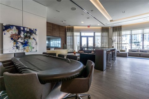 Condominio en venta en North Miami Beach, Florida, 2 dormitorios, 154.87 m2 № 2089249 - foto 27