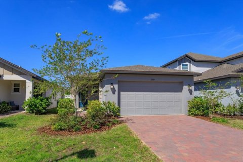 House in Clermont, Florida 3 bedrooms, 139.54 sq.m. № 1625523 - photo 1