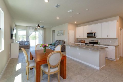 House in Clermont, Florida 3 bedrooms, 139.54 sq.m. № 1625523 - photo 7