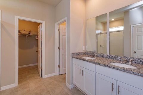 House in Clermont, Florida 3 bedrooms, 139.54 sq.m. № 1625523 - photo 18