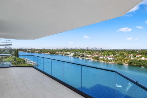 Condo in Miami Beach, Florida, 5 bedrooms  № 1971331 - photo 29