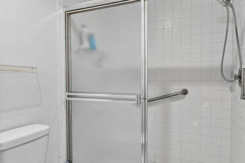 Купить кондоминиум в Делрей-Бич, Флорида 5 комнат, 124.4м2, № 2083383 - фото 26