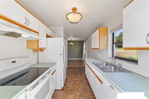 House in Ocala, Florida 3 bedrooms, 106.28 sq.m. № 1442173 - photo 12