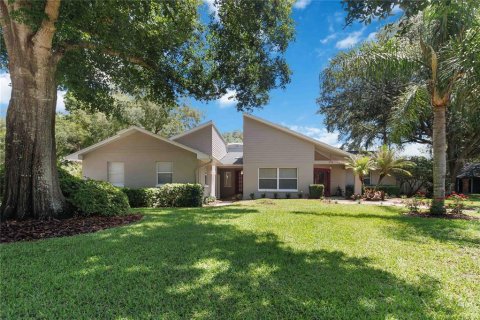 Villa ou maison à Lake Mary, Floride 4 chambres, 209.03 m2 № 2237416