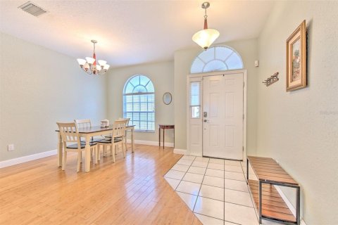 Casa en venta en Brandon, Florida, 3 dormitorios, 161.37 m2 № 1901963 - foto 5