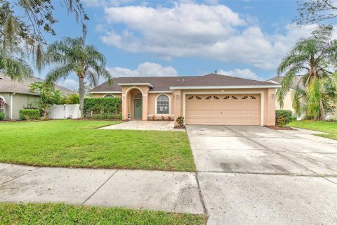 Casa en venta en Brandon, Florida, 3 dormitorios, 161.37 m2 № 1901963 - foto 1