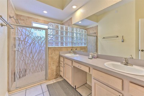 Casa en venta en Brandon, Florida, 3 dormitorios, 161.37 m2 № 1901963 - foto 20