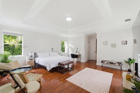 Casa en venta en Miami, Florida, 6 dormitorios № 1986482 - foto 23