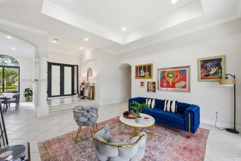 Casa en venta en Miami, Florida, 6 dormitorios № 1986482 - foto 25