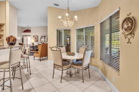 House in Loxahatchee Groves, Florida 4 bedrooms, 289.3 sq.m. № 1811624 - photo 13