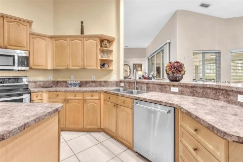 House in Loxahatchee Groves, Florida 4 bedrooms, 289.3 sq.m. № 1811624 - photo 22