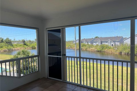 Condo in Rotonda, Florida, 3 bedrooms  № 1687511 - photo 24
