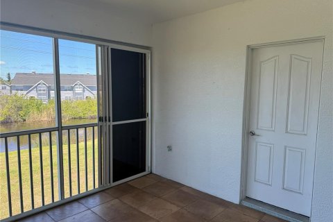 Condo in Rotonda, Florida, 3 bedrooms  № 1687511 - photo 27