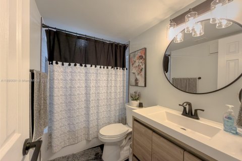 Touwnhouse à vendre à Pembroke Pines, Floride: 3 chambres, 140.38 m2 № 1944015 - photo 27