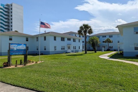 Condo à Daytona Beach, Floride, 2 chambres  № 2097683