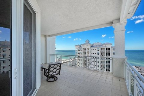 Condo in Sarasota, Florida, 4 bedrooms  № 2425651 - photo 30