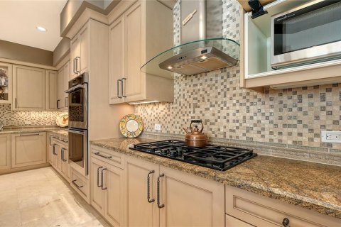 Condo in Sarasota, Florida, 4 bedrooms  № 2425651 - photo 22