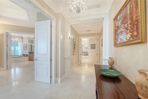 Condo in Sarasota, Florida, 4 bedrooms  № 2425651 - photo 26