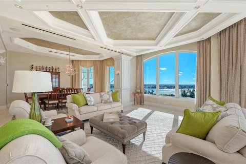 Condo in Sarasota, Florida, 4 bedrooms  № 2425651 - photo 8