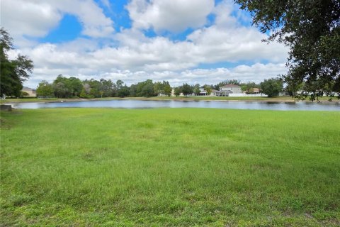 Townhouse in Spring Hill, Florida 2 bedrooms, 114.83 sq.m. № 2383889 - photo 28