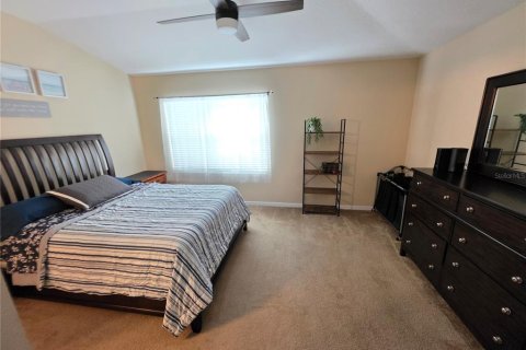 Townhouse in Spring Hill, Florida 2 bedrooms, 114.83 sq.m. № 2383889 - photo 15