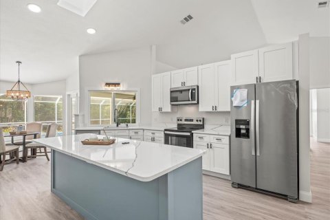 House in Homosassa, Florida 3 bedrooms, 223.52 sq.m. № 1908653 - photo 15