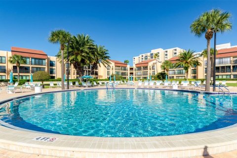 Condo in Clearwater, Florida, 2 bedrooms  № 759586 - photo 7