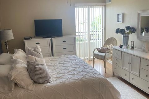 Condo in Clearwater, Florida, 2 bedrooms  № 759586 - photo 11