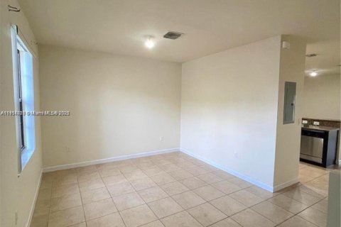 Купить кондоминиум в Хомстед, Флорида 2 спальни, 113.71м2, № 1971167 - фото 14