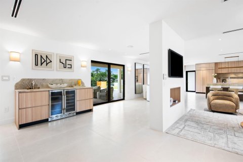 Villa ou maison à vendre à Pinecrest, Floride: 4 chambres, 253.53 m2 № 2418076 - photo 6