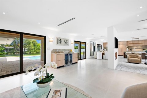 Villa ou maison à vendre à Pinecrest, Floride: 4 chambres, 253.53 m2 № 2418076 - photo 5