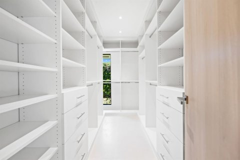 Villa ou maison à vendre à Pinecrest, Floride: 4 chambres, 253.53 m2 № 2418076 - photo 17