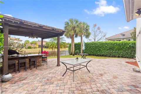 House in Parkland, Florida 5 bedrooms, 304.81 sq.m. № 1739412 - photo 16