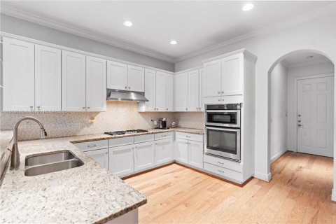 House in Parkland, Florida 5 bedrooms, 304.81 sq.m. № 1739412 - photo 13