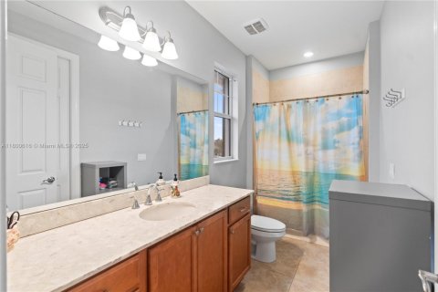 House in Parkland, Florida 5 bedrooms, 304.81 sq.m. № 1739412 - photo 28