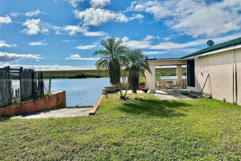 Appartement à louer à Okeechobee, Floride: 1 chambre № 1996576 - photo 2