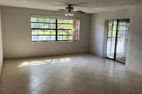 Condominio en venta en Sunrise, Florida, 3 dormitorios, 111.02 m2 № 2154248 - foto 7