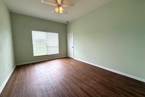 Casa en alquiler en Wesley Chapel, Florida, 4 dormitorios, 196.4 m2 № 1833096 - foto 18