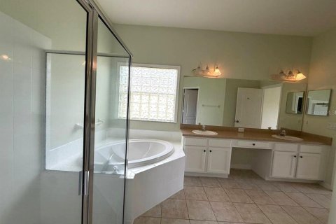 Casa en alquiler en Wesley Chapel, Florida, 4 dormitorios, 196.4 m2 № 1833096 - foto 23