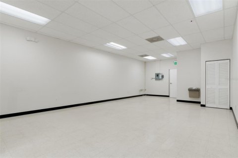 Immobilier commercial à vendre à Hernando, Floride: 548.22 m2 № 2310082 - photo 15