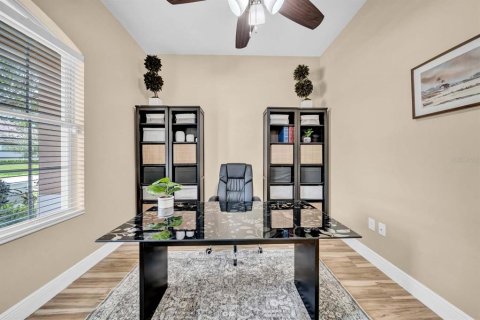 House in Wesley Chapel, Florida 5 bedrooms, 328.5 sq.m. № 1782174 - photo 25