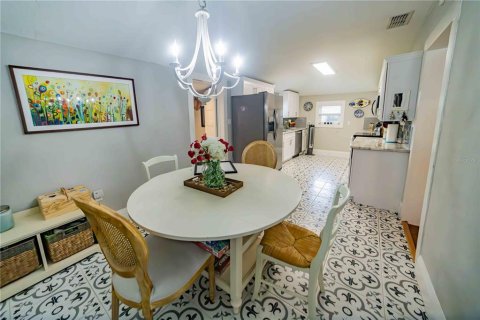 Villa ou maison à vendre à Lakeland, Floride: 4 chambres, 117.99 m2 № 1842282 - photo 30
