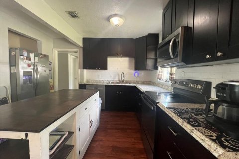 Villa ou maison à vendre à Apopka, Floride: 4 chambres, 149.48 m2 № 1914465 - photo 4