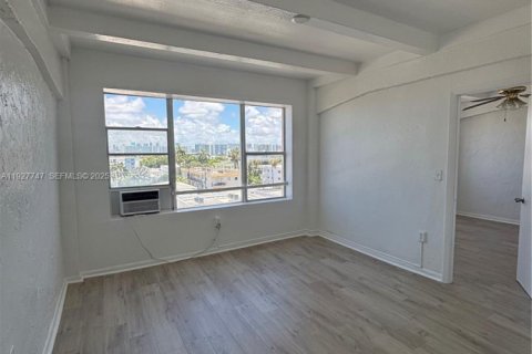 Copropriété à louer à Miami Beach, Floride: 1 chambre, 55.74 m2 № 1987479 - photo 7