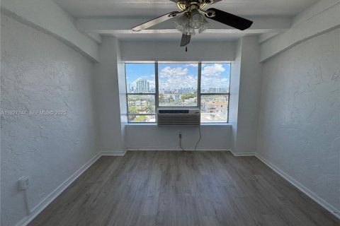 Copropriété à louer à Miami Beach, Floride: 1 chambre, 55.74 m2 № 1987479 - photo 5
