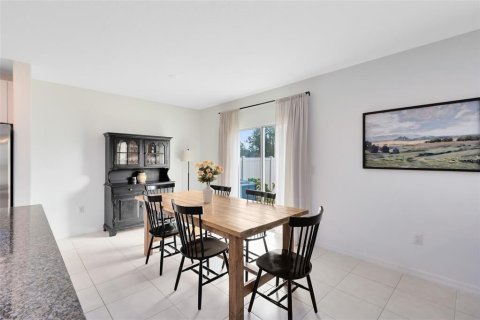 House in Lakeland, Florida 4 bedrooms, 186.45 sq.m. № 1535597 - photo 8